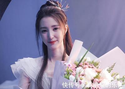 中国传媒大学王悦伊