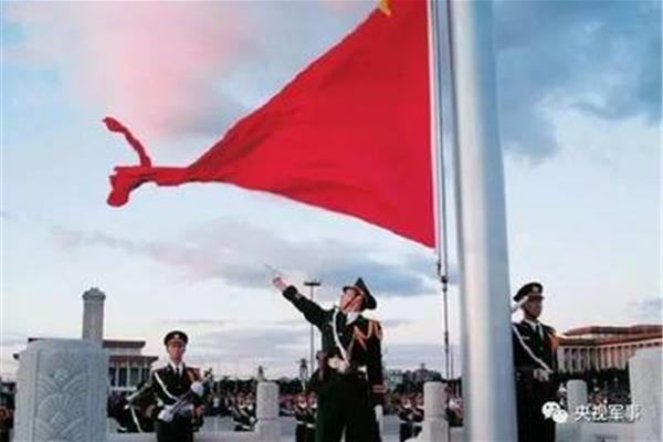 国旗护卫队队徽设计