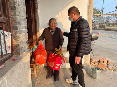 老人开印刷厂怎么样