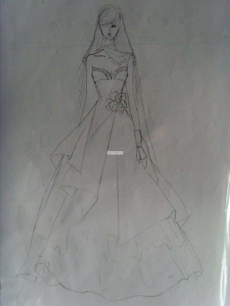 简单的礼服素描设计图