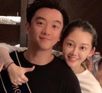 郑恺郭碧婷益达广告