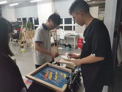 喷绘怎么做双语