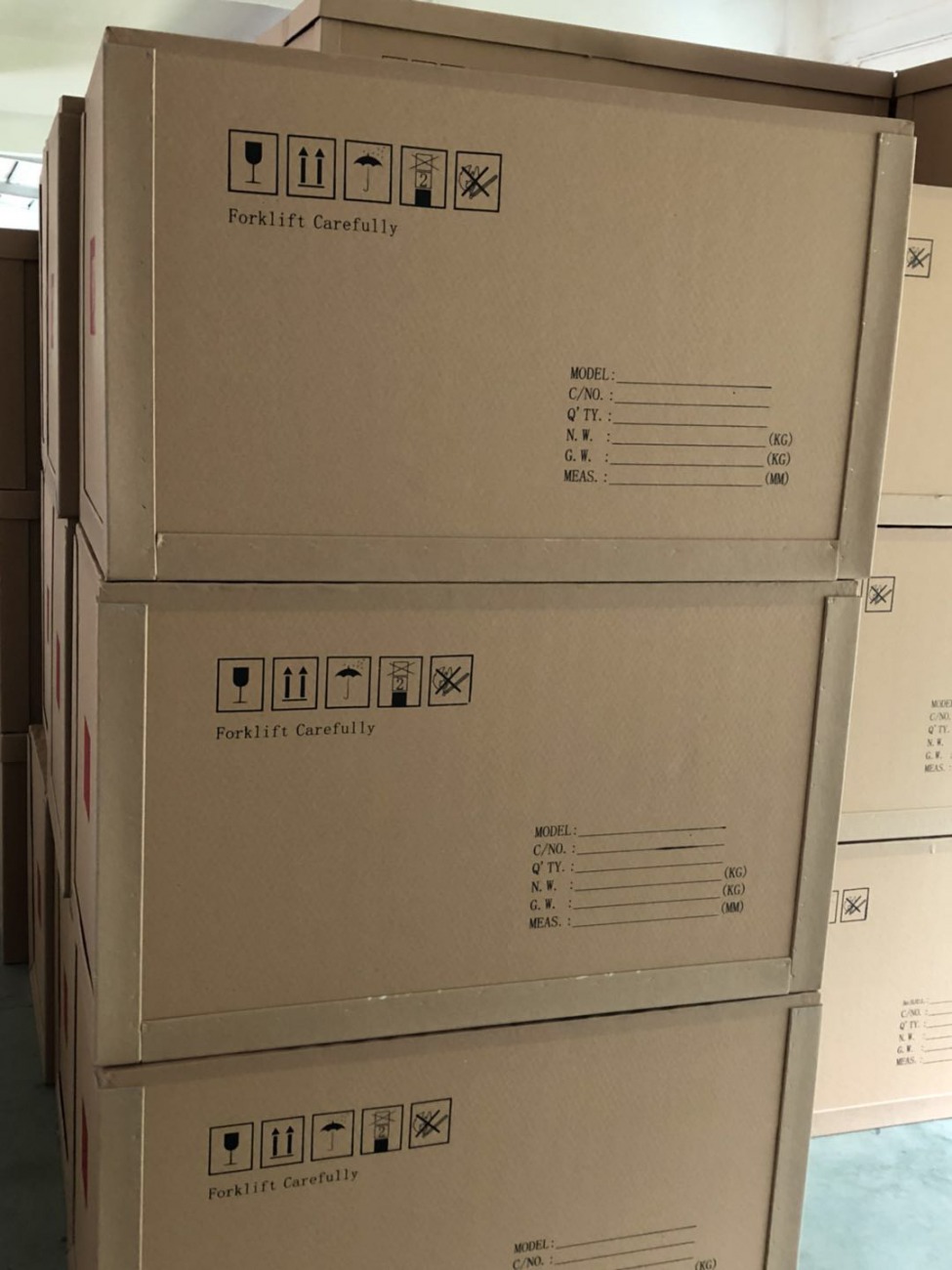纸箱丝网印刷用什么设备