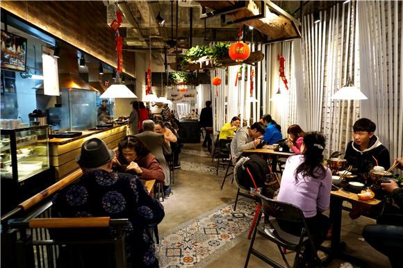 鱼粉店店铺设计图纸