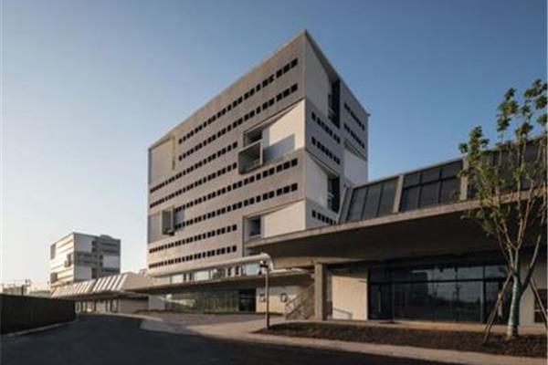 国美建筑设计怎么上传照片